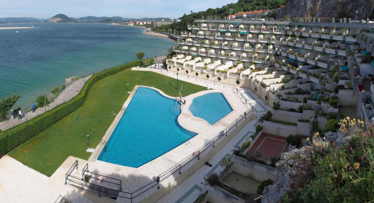 Vistamar. Primera Linea. Bahia De Santona Apartment Екстериор снимка