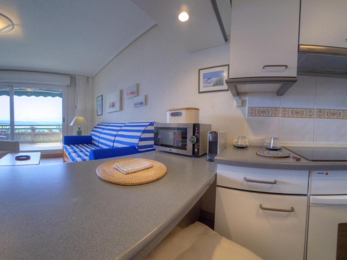 Vistamar. Primera Linea. Bahia De Santona Apartment Екстериор снимка